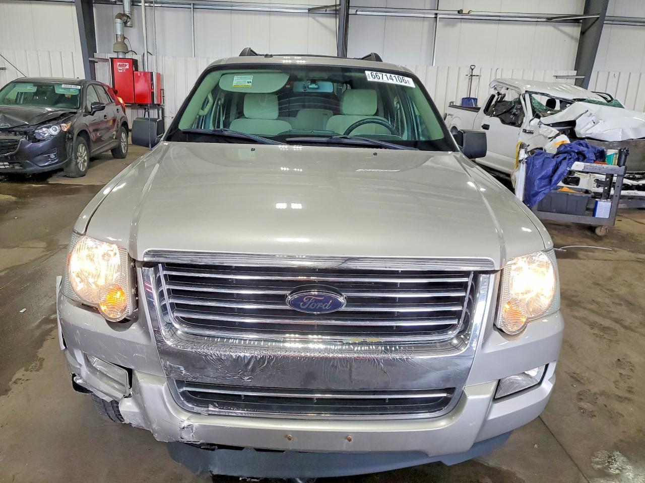 2008 Ford Explorer Xlt - Image 5