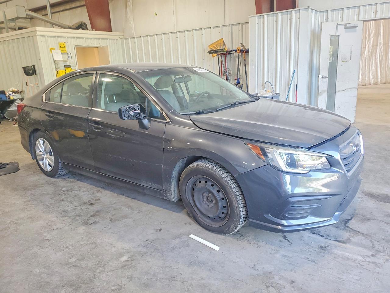 2018 Subaru Legacy 2.5I - Фото 4