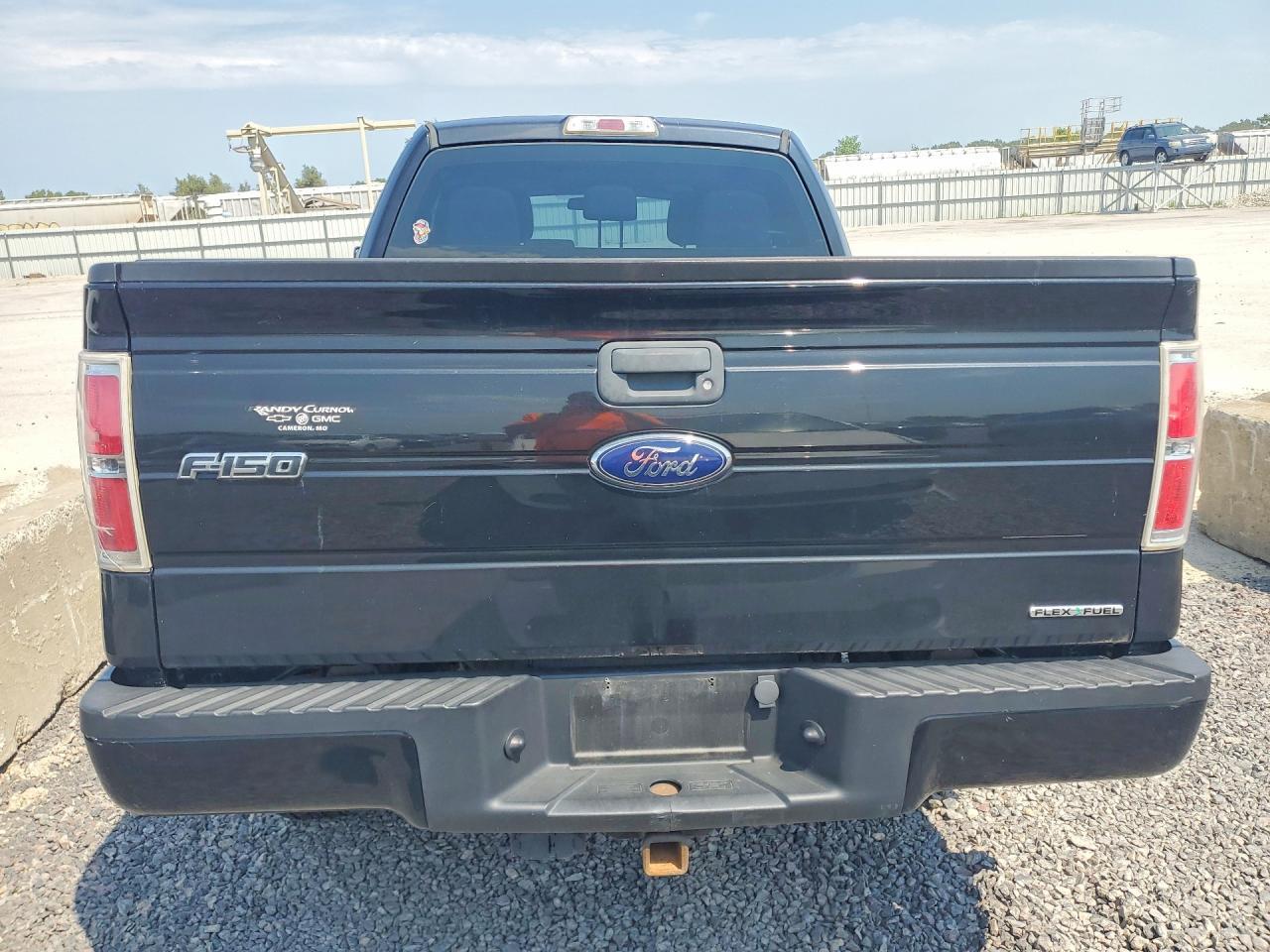 2013 Ford F150 Super Cab - Image 6