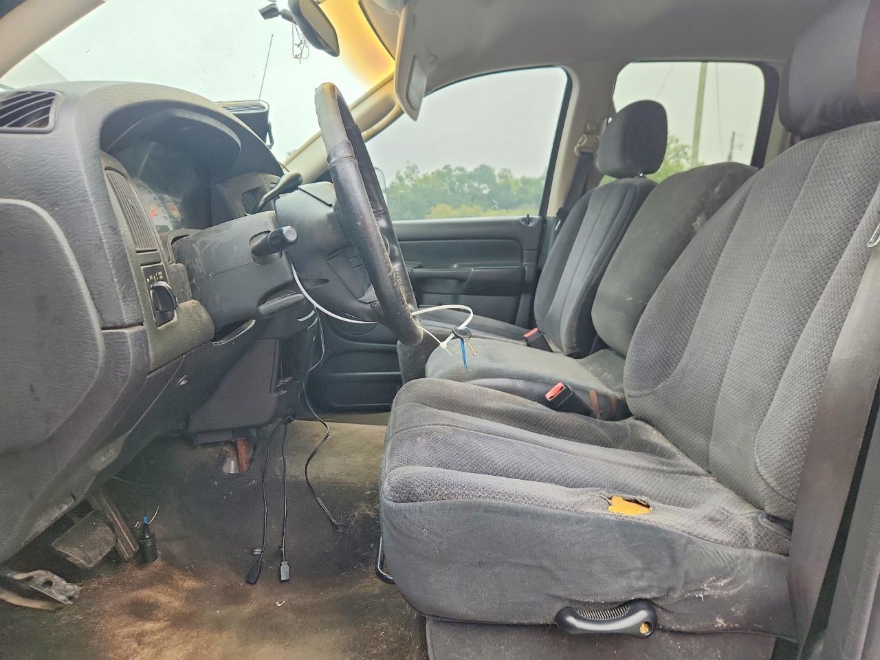 2002 Dodge Ram 1500 - Image 7