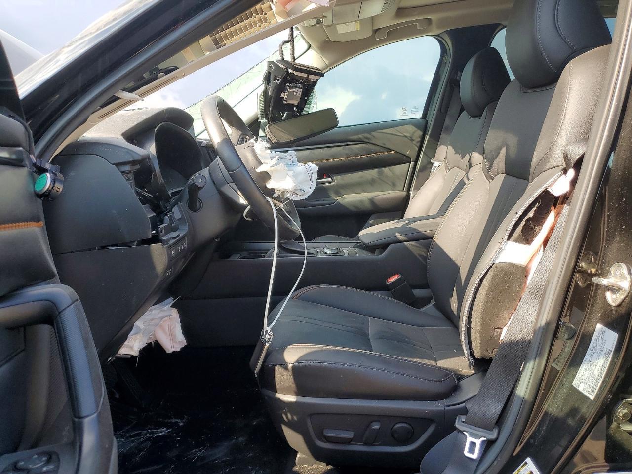 2026 Mazda Cx-50 Premium - Image 7