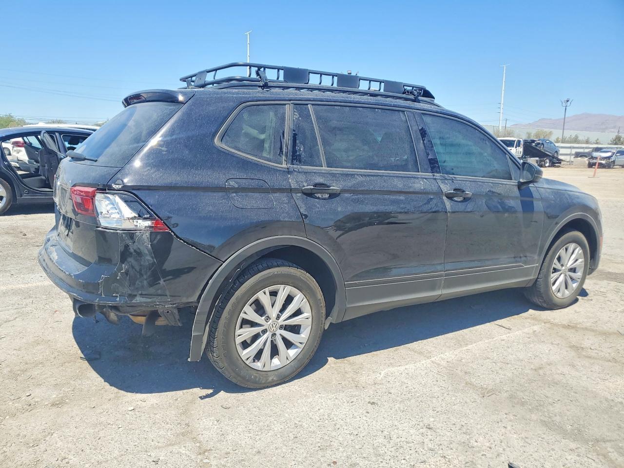 2020 Volkswagen Tiguan S - Image 3