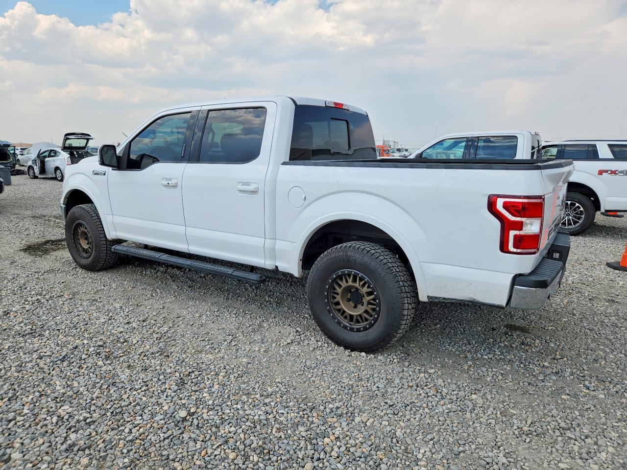 2018 Ford F150 Supercrew - Фото 2