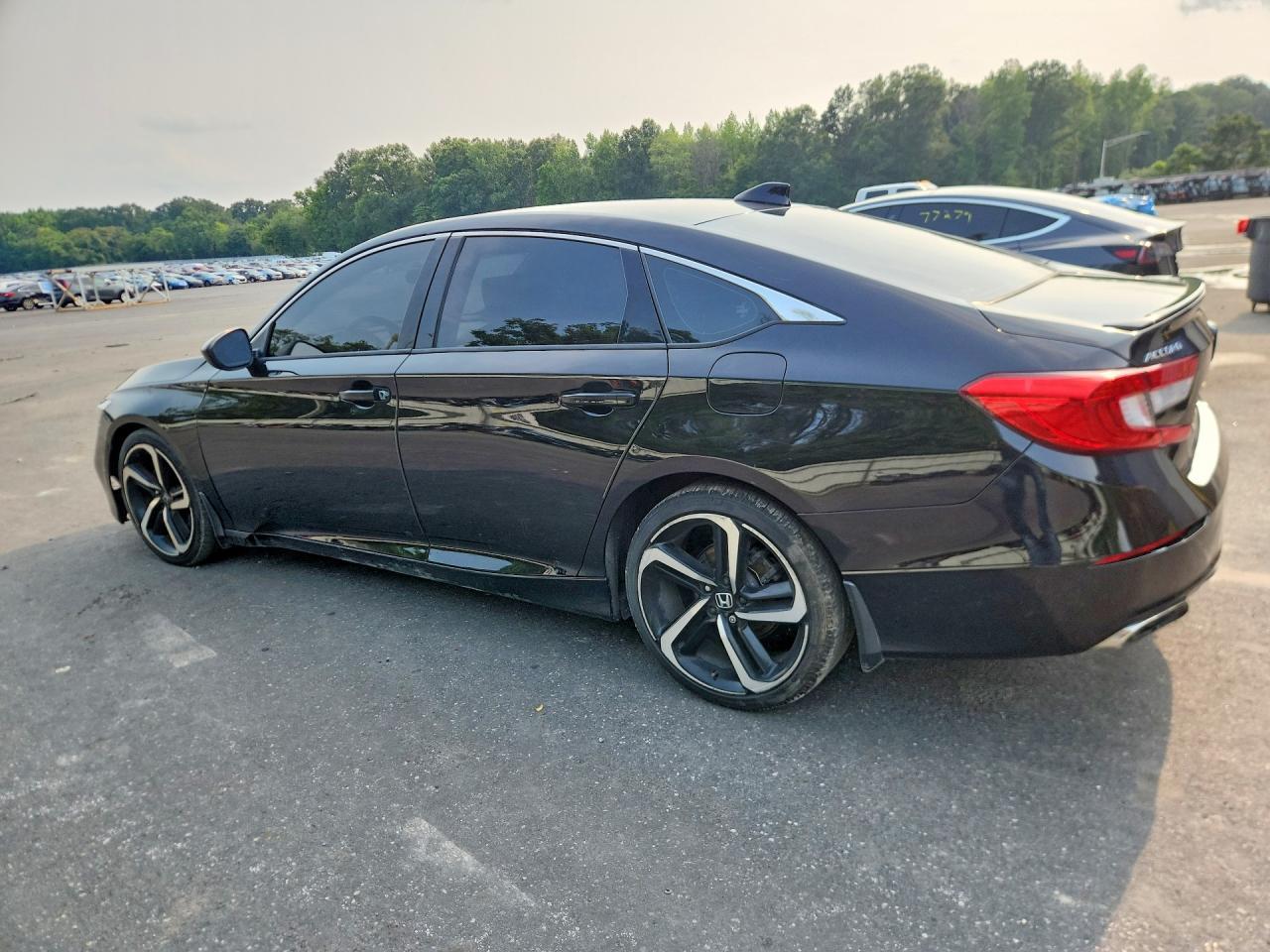 2018 Honda Accord Sport - Фото 2