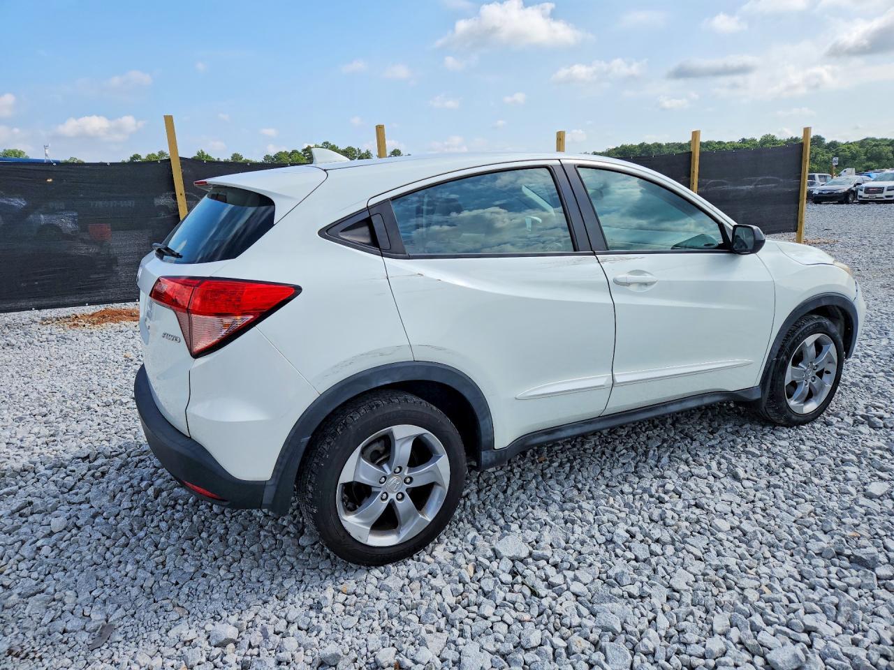 2017 Honda Hr-V Lx - Фото 3
