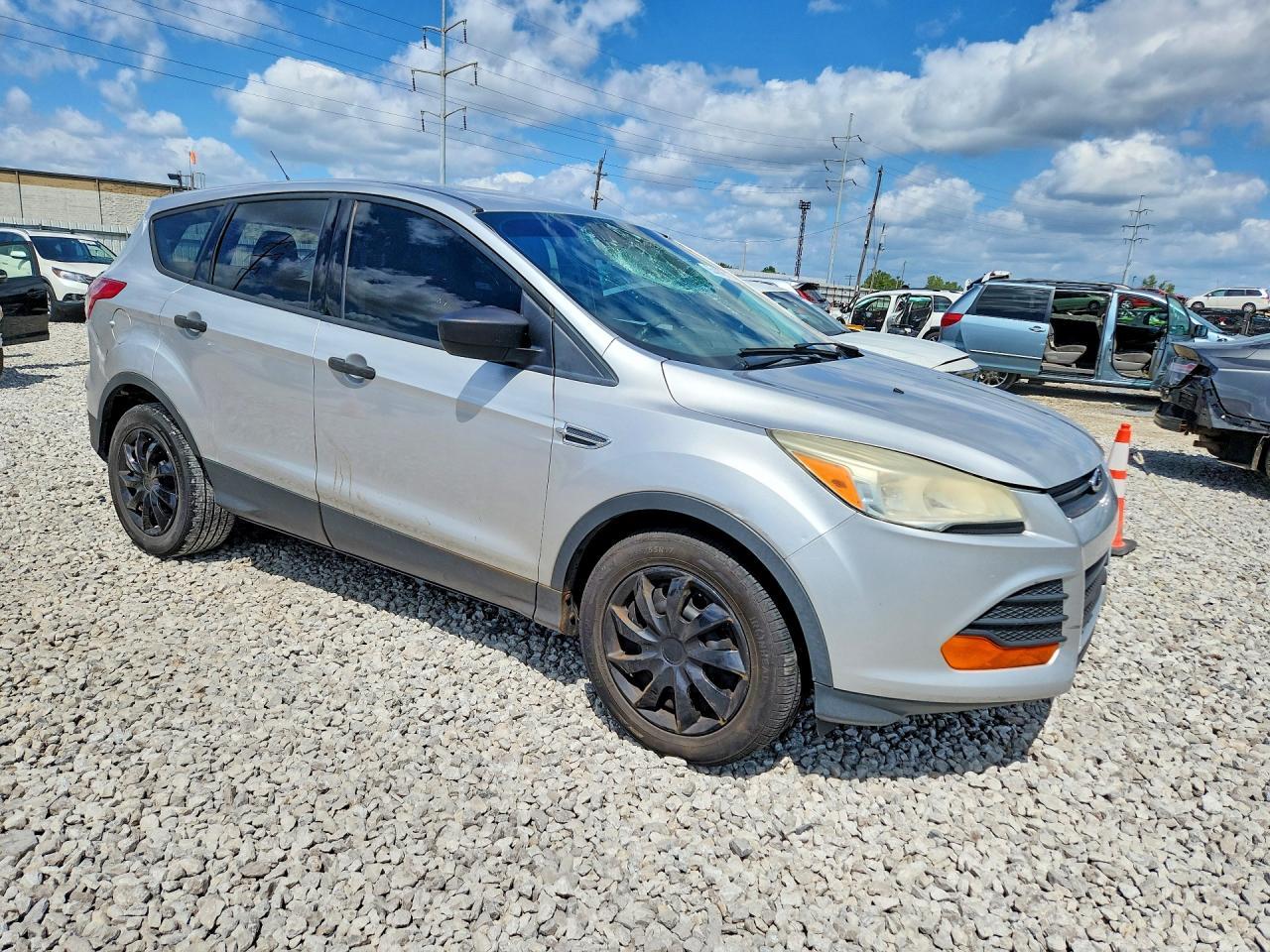 2014 Ford Escape S - Фото 4