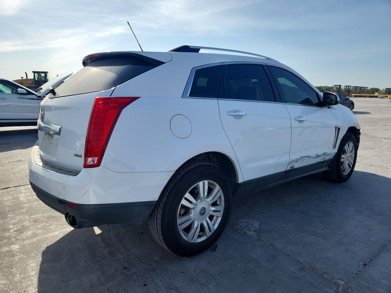 2016 Cadillac Srx Luxury Collection - Image 3