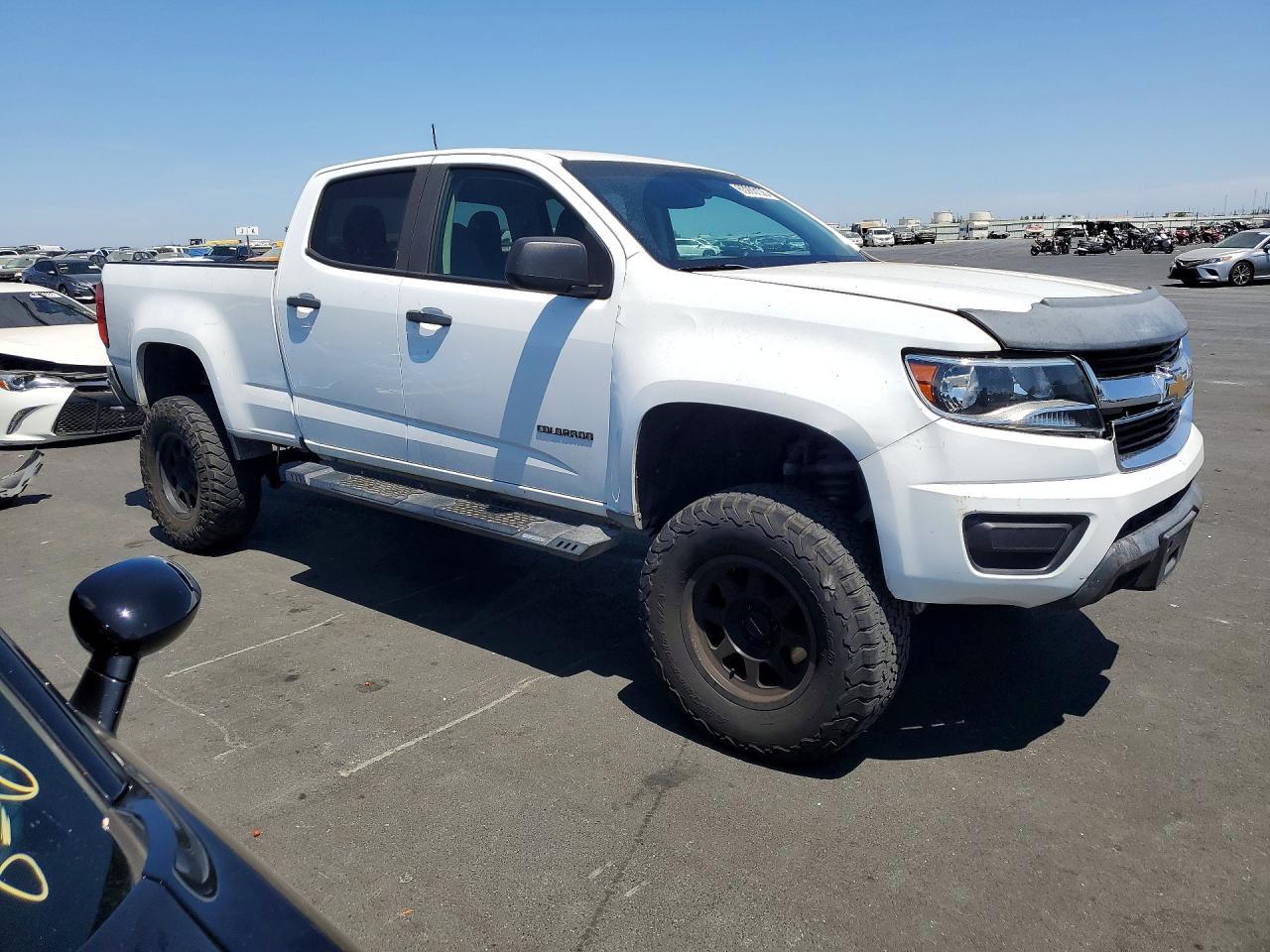 2019 Chevrolet Colorado - Image 4
