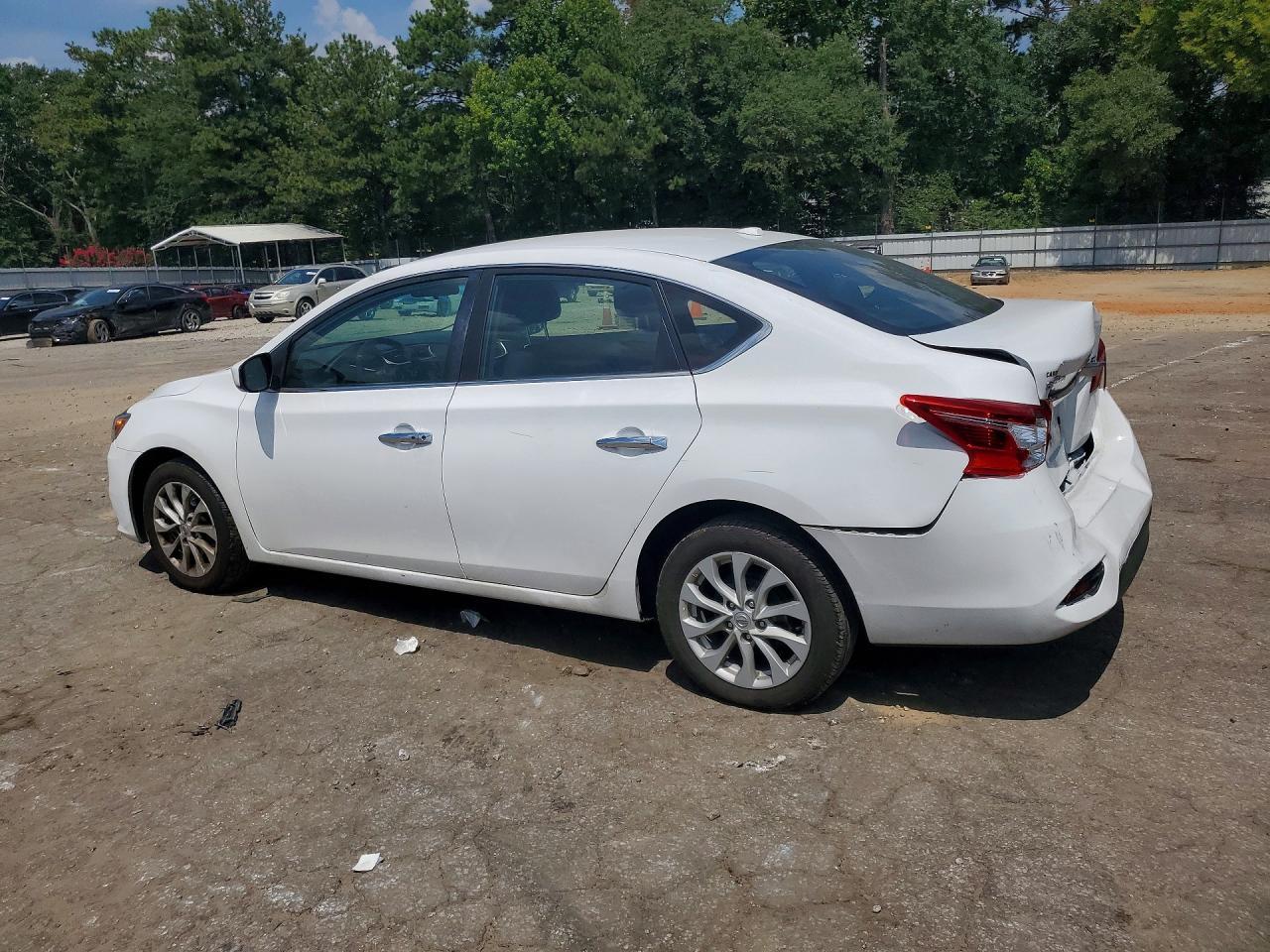 2018 Nissan Sentra Sv - Фото 2