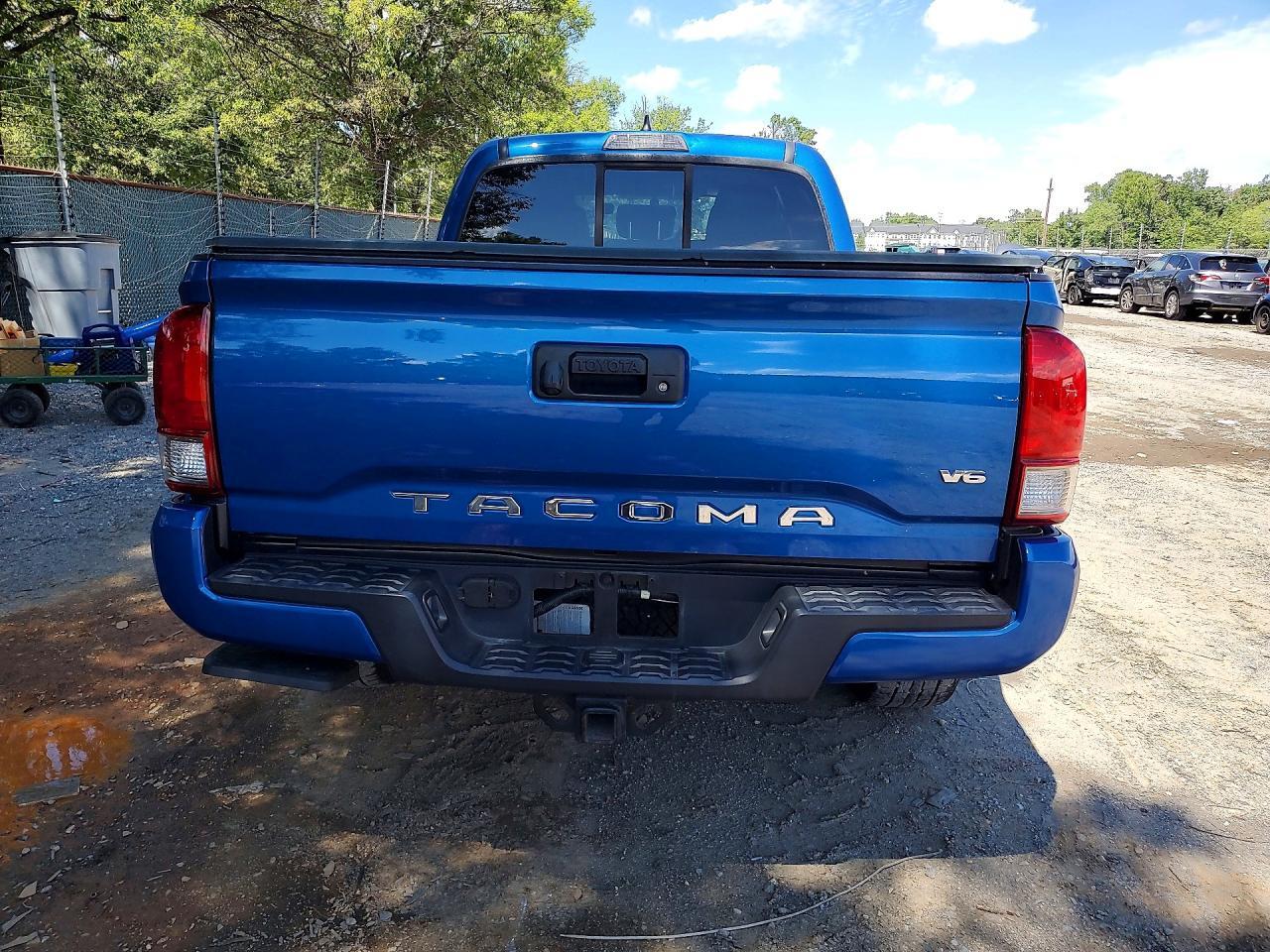 2016 Toyota Tacoma Trd Sport - Image 6