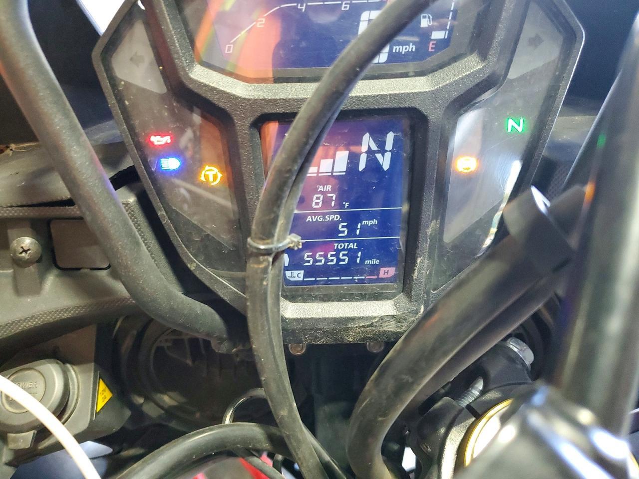 2017 Honda African Twin - Image 7