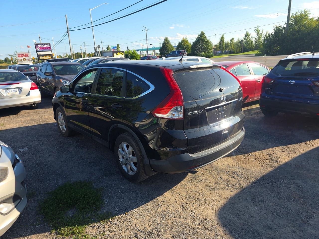 2016 Honda Cr-V Lx - Image 3
