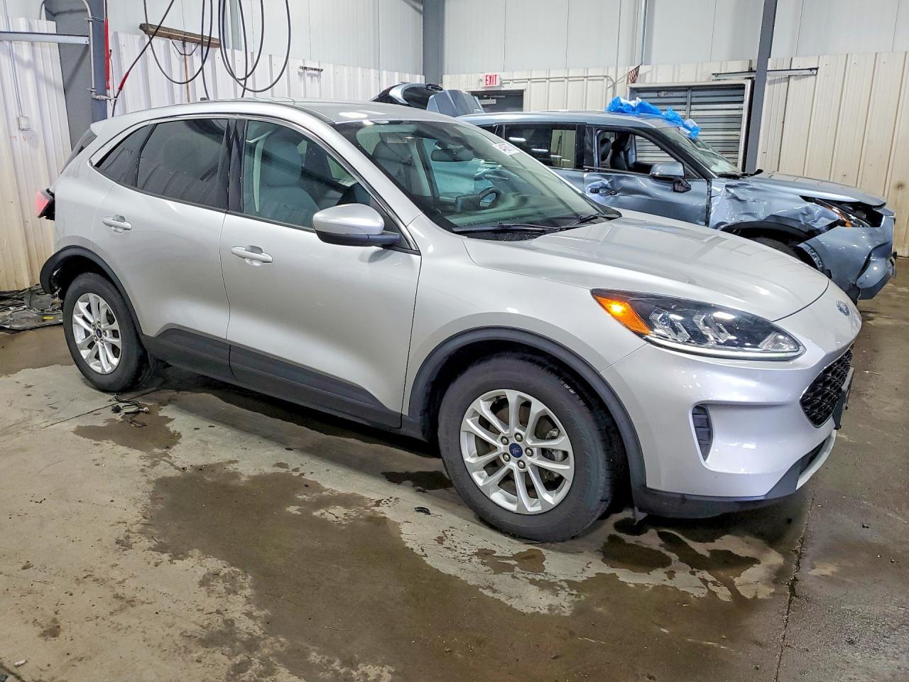 2020 Ford Escape Se - Image 4