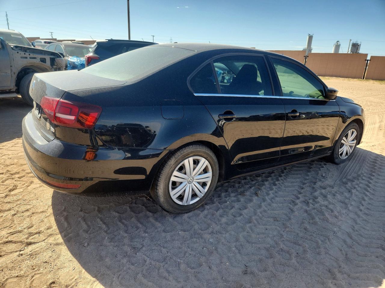 2017 Volkswagen Jeta 2.0T - Image 3