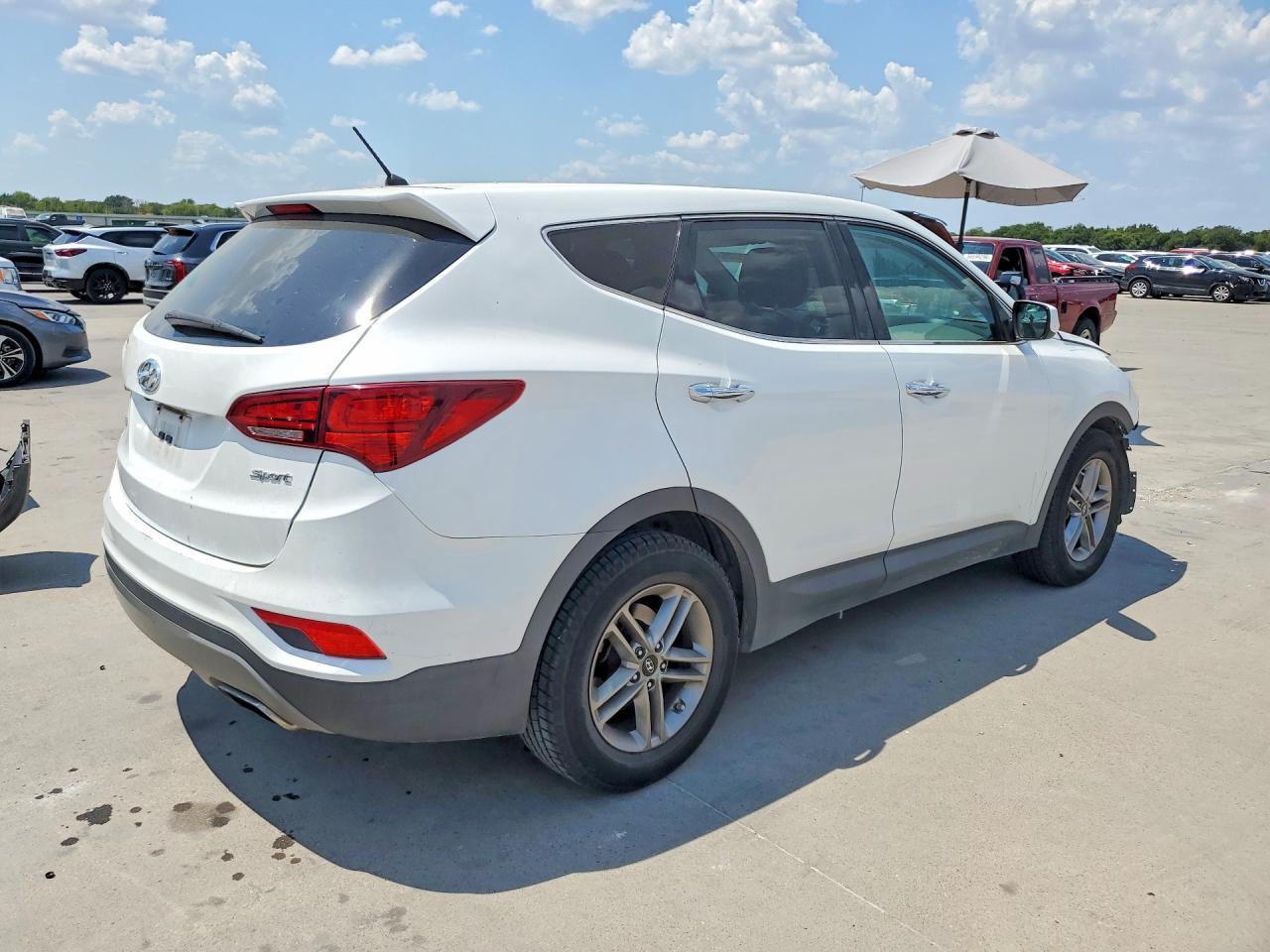 2018 Hyundai Santa Fe Sport 2.4L - Фото 3