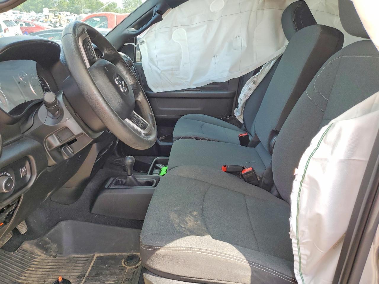 2022 Ram 2500 Tradesman - Image 7