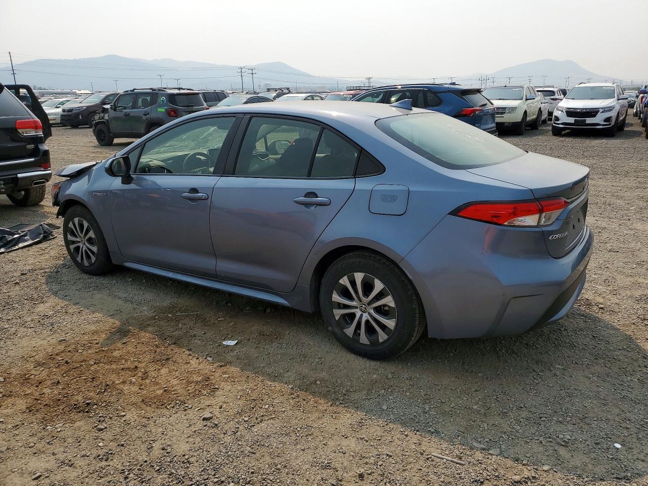 2021 Toyota Corolla Le - Image 2