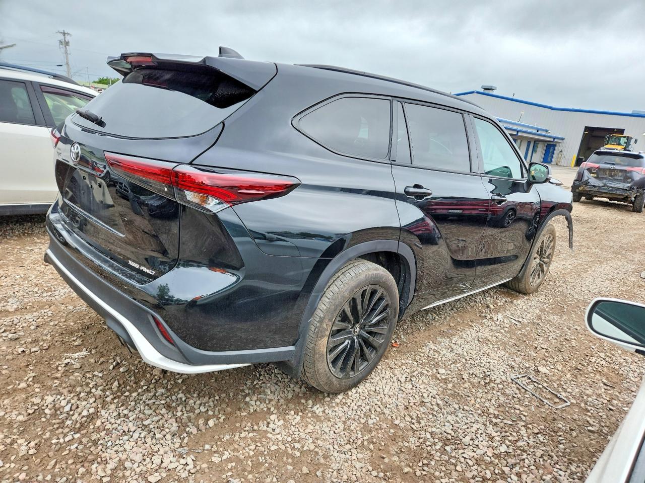 2025 Toyota Highlander Xse - Фото 3