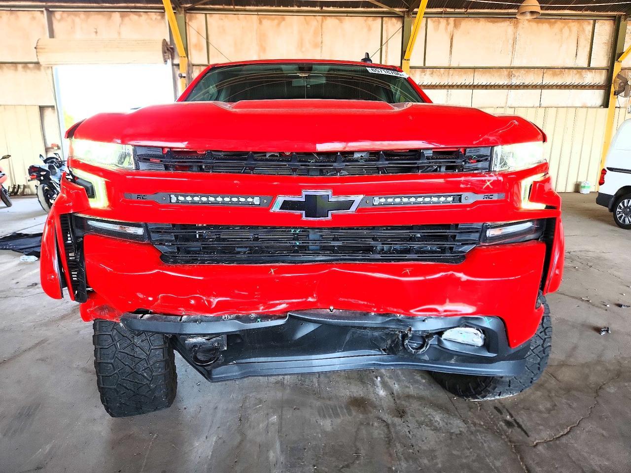 2020 Chevrolet Silverado K1500 Rst - Фото 5