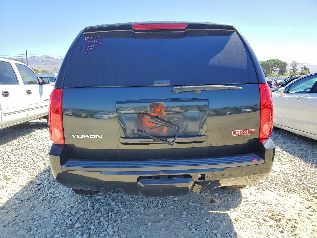 2013 GMC Yukon Sle - Image 6