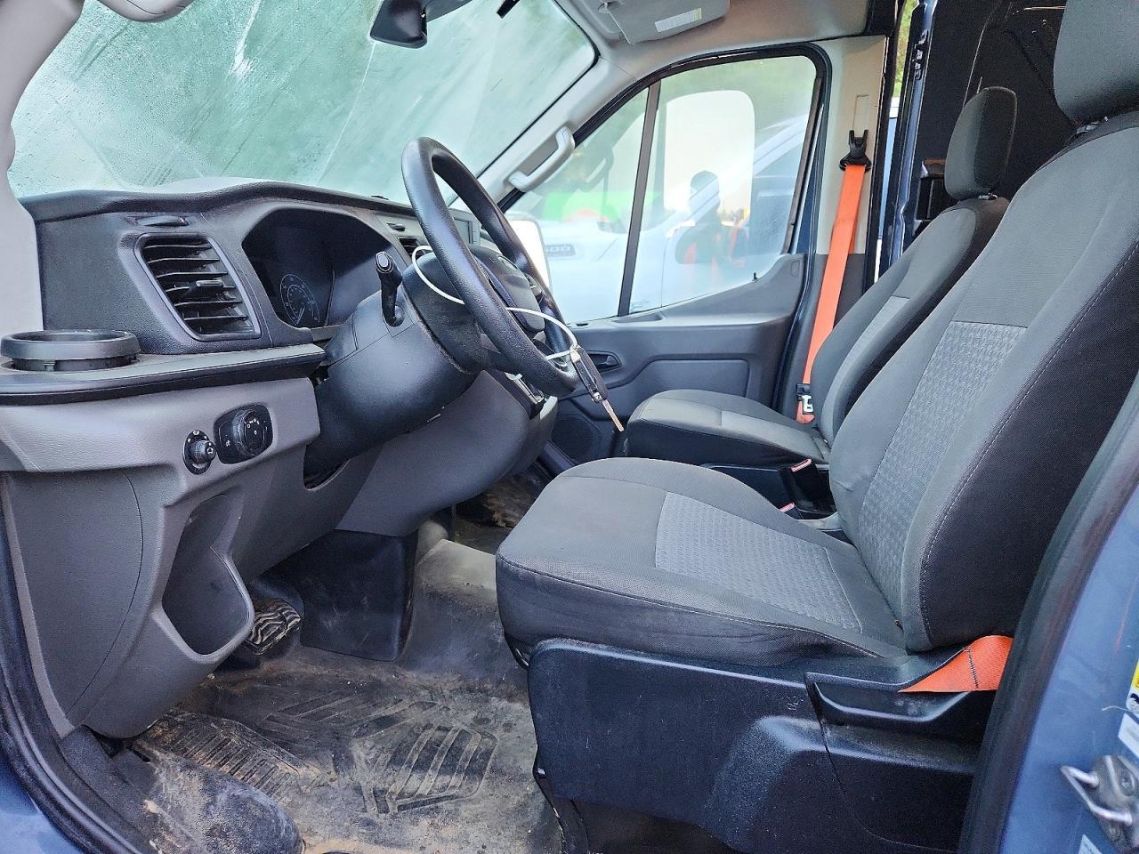 2020 Ford Transit T-250 Delivery Van - Image 7