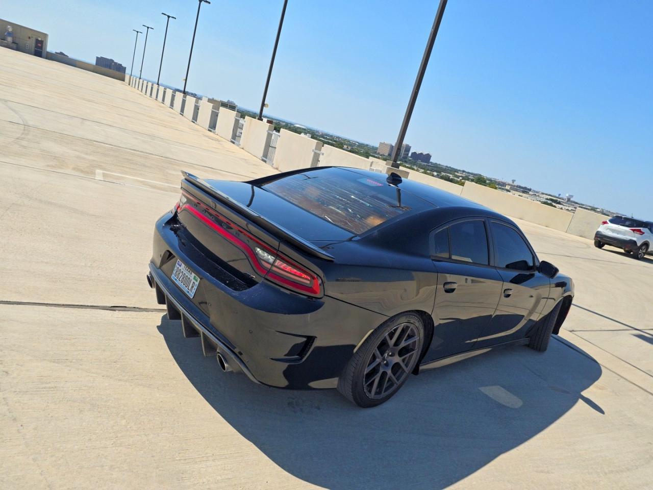 2017 Dodge Charger R/T 392 - Image 4