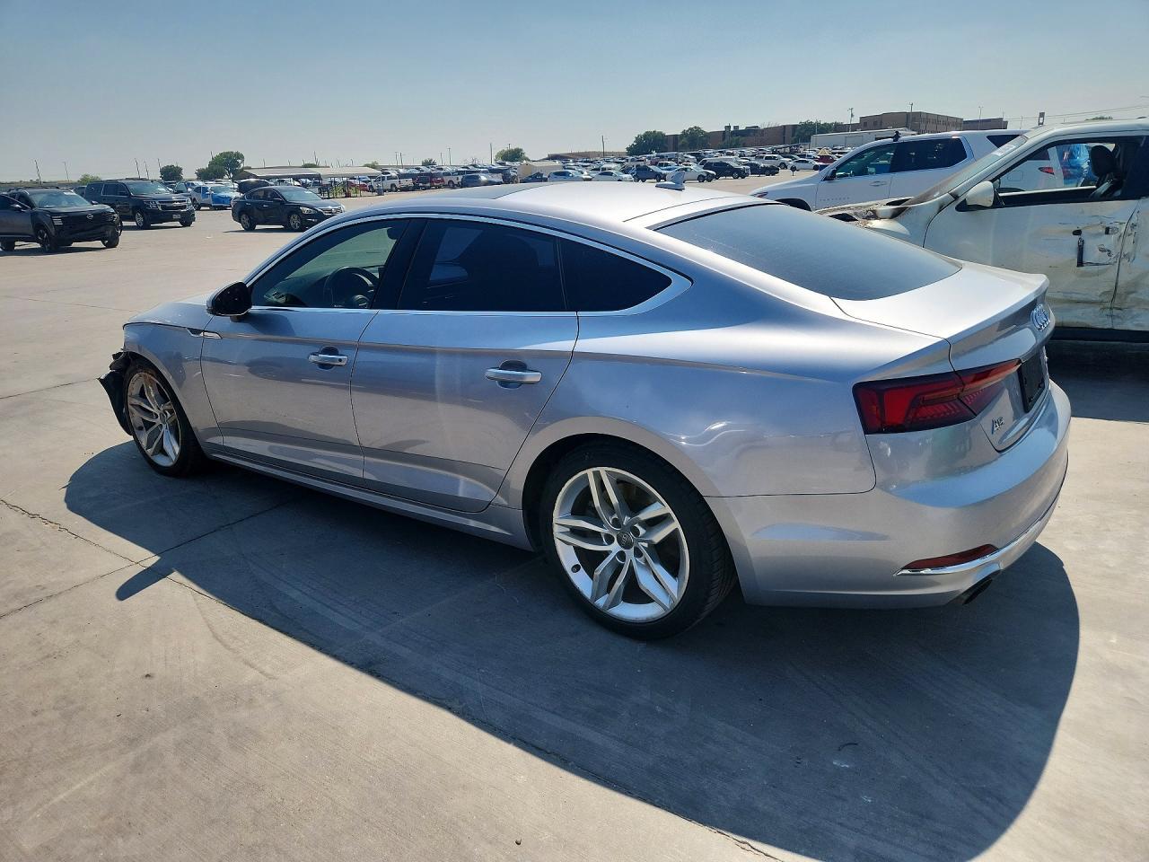 2019 Audi A5 Premium - Фото 2