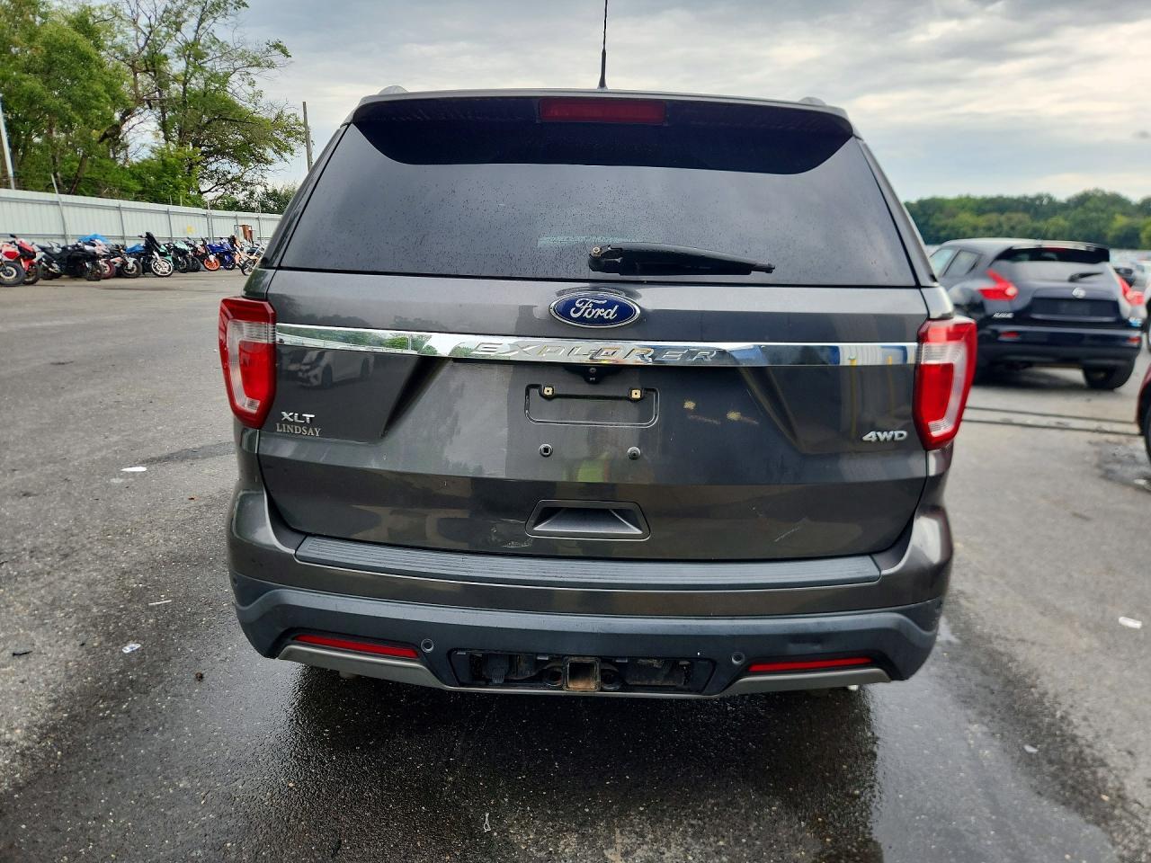2019 Ford Explorer Xlt - Фото 6