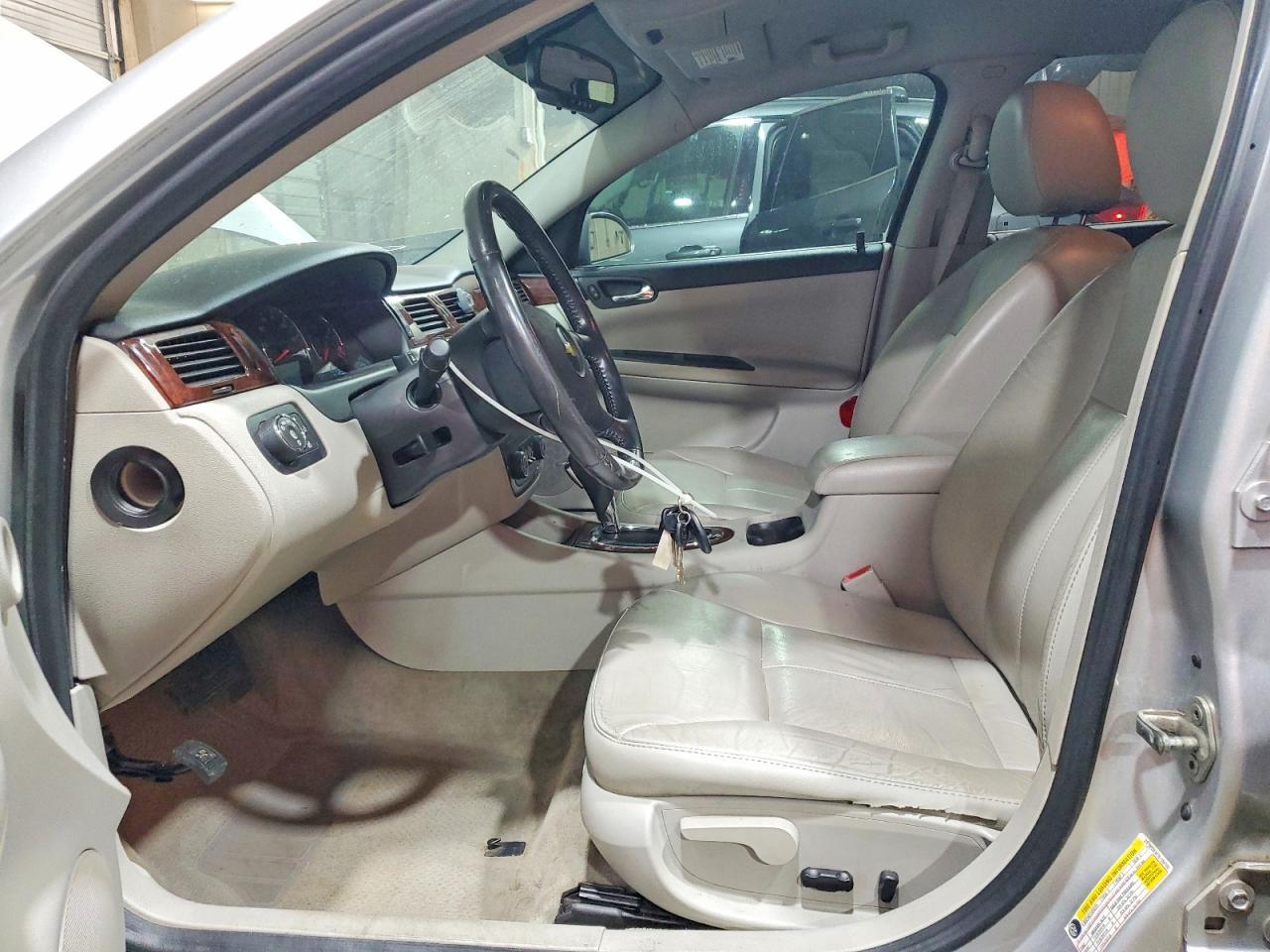 2011 Chevrolet Impala Ltz - Фото 7