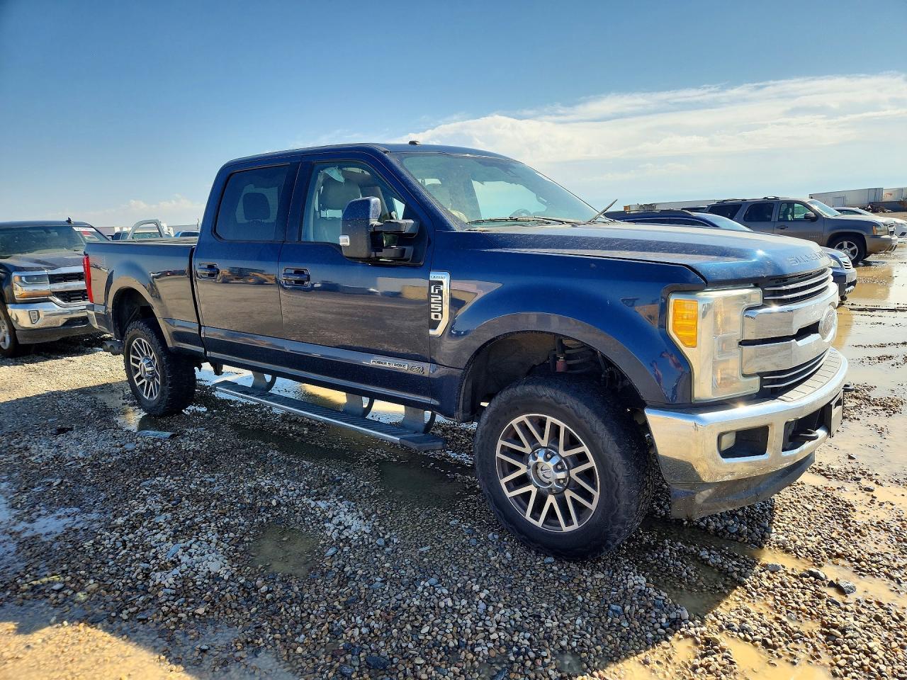 2017 Ford F250 Super Duty - Фото 4