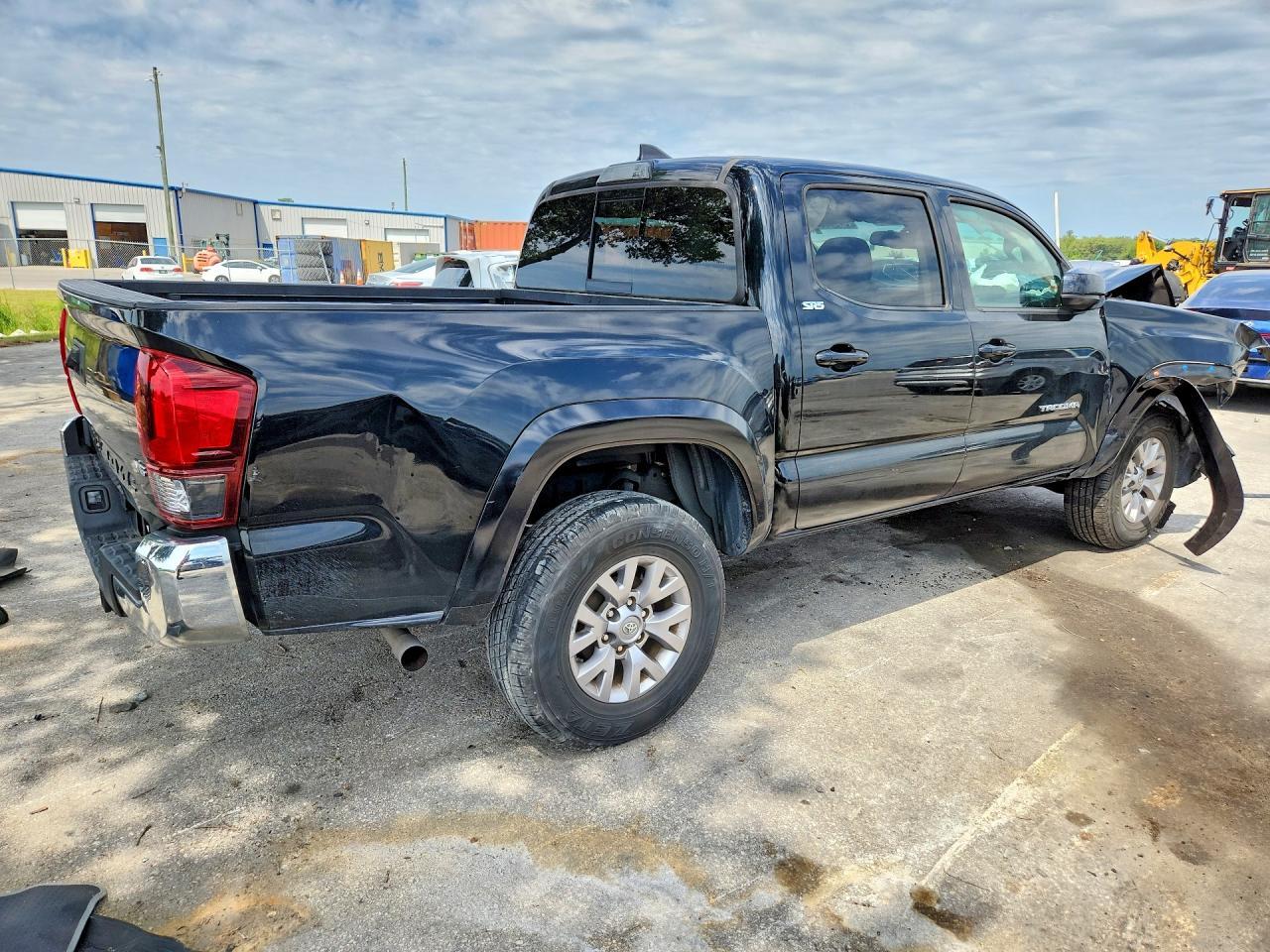 2018 Toyota Tacoma Sr5 V6 - Фото 3