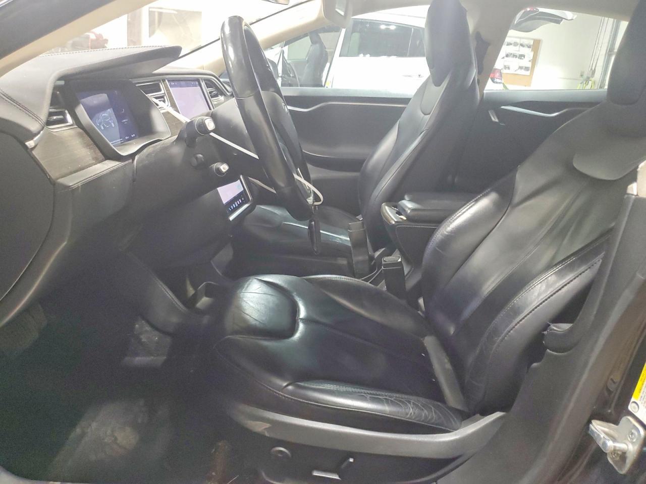 2015 Tesla Model S 85D - Фото 7