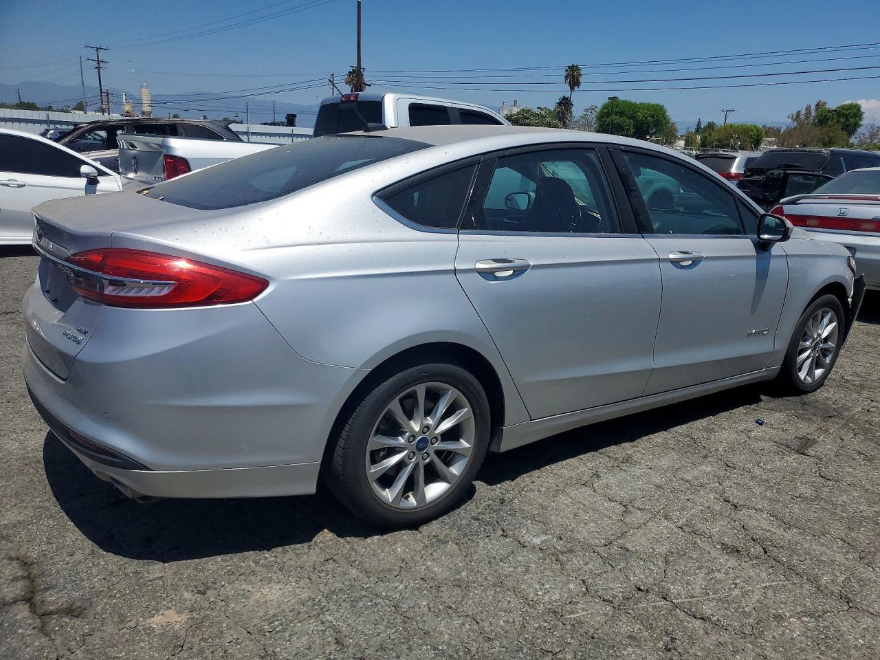 2017 Ford Fusion Se Hybrid - Image 3