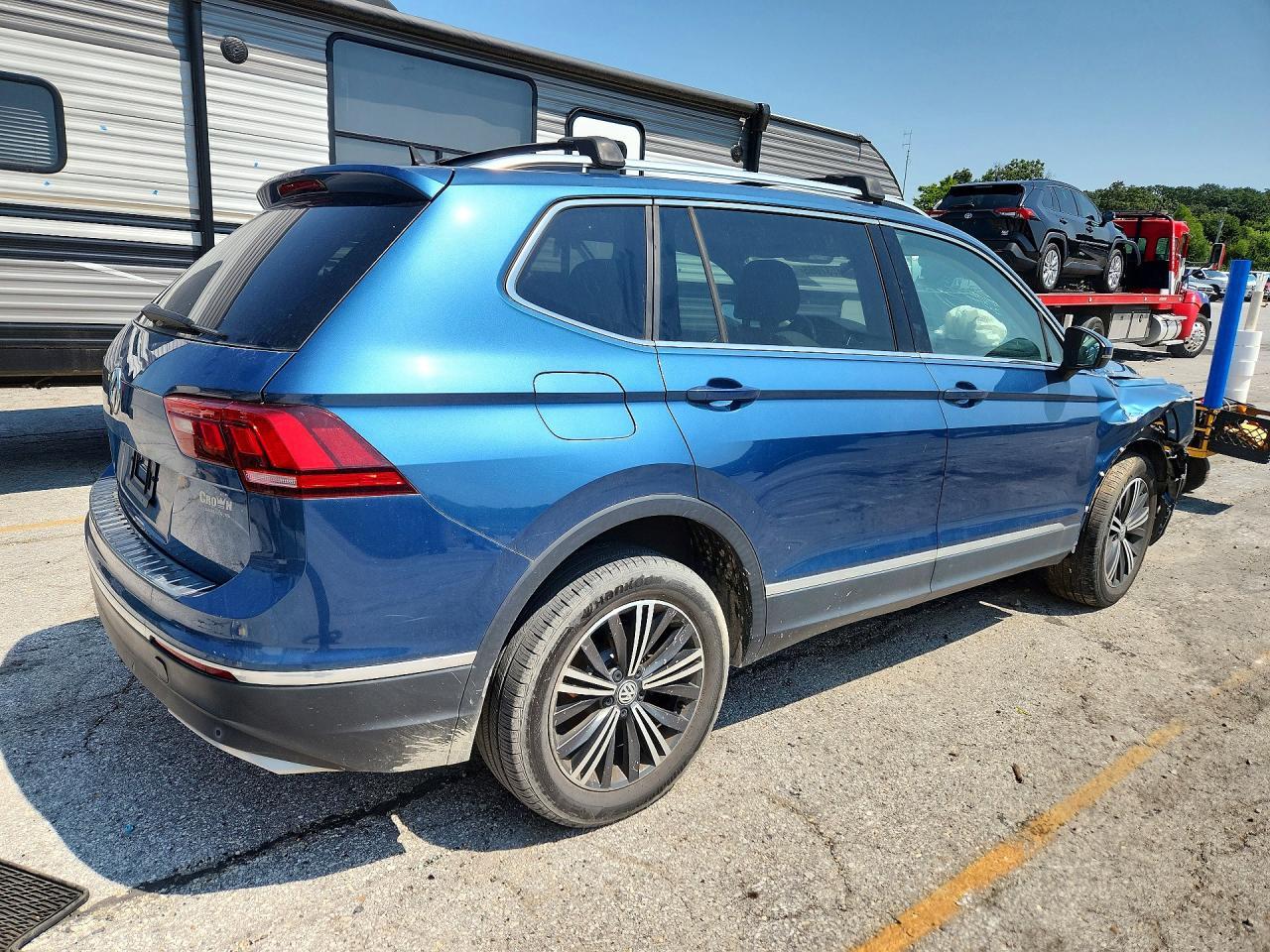 2019 Volkswagen Tiguan Se - Image 3