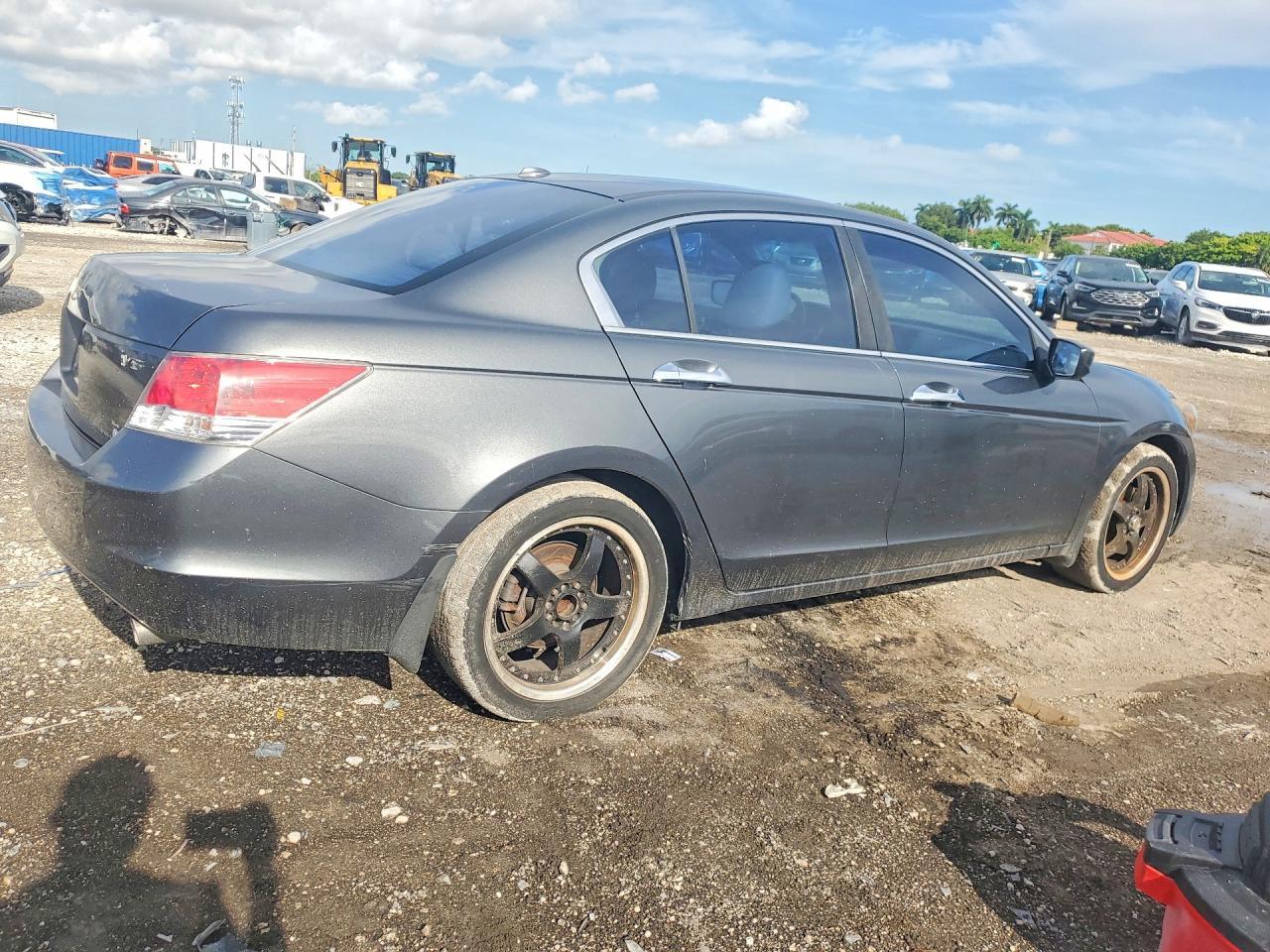 2010 Honda Accord Exl - Image 3