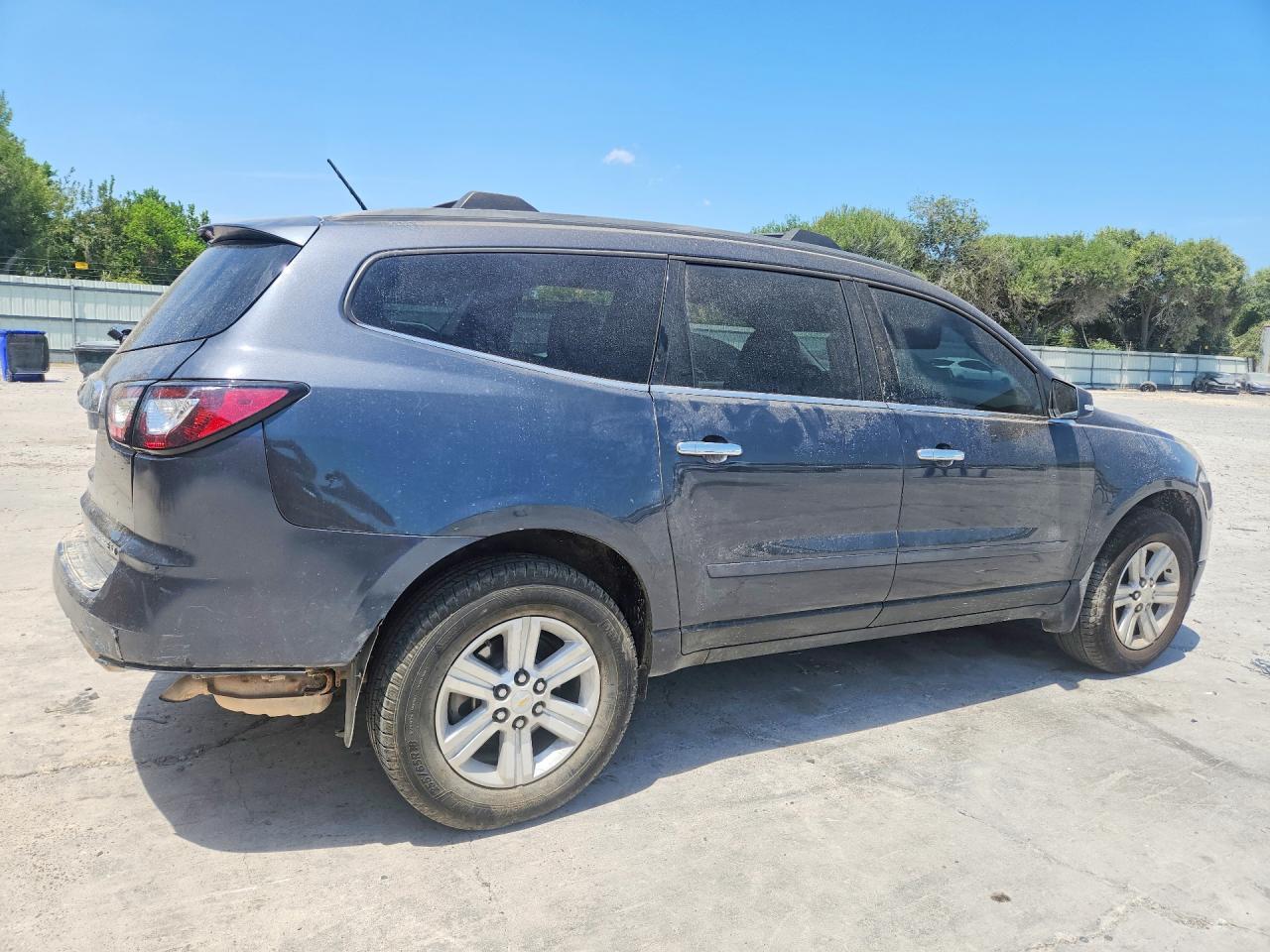 2013 Chevrolet Traverse Lt - Фото 3