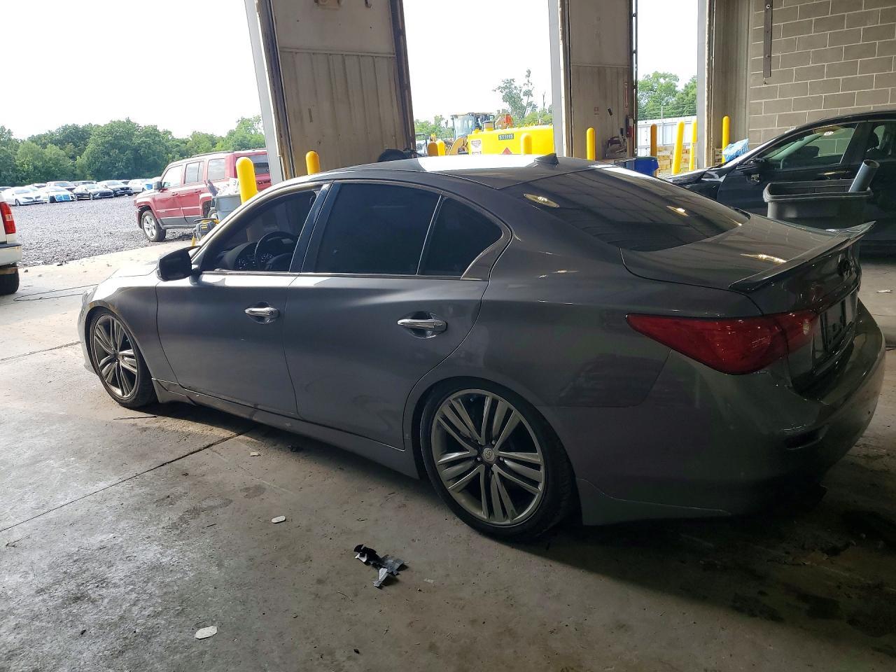 2015 Infiniti Q50 Sport - Фото 2