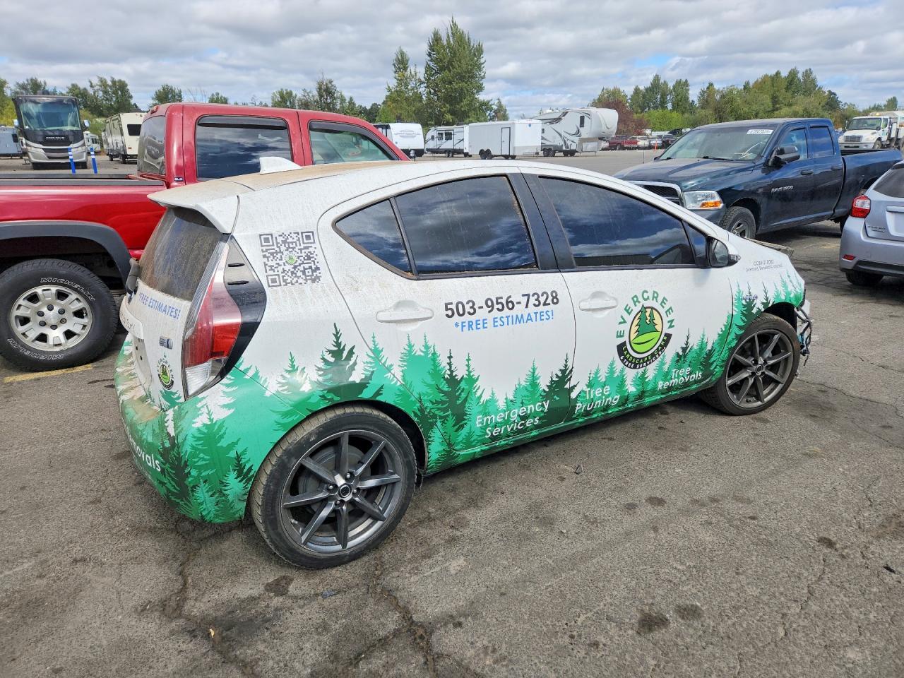 2016 Toyota Prius C Two - Фото 3