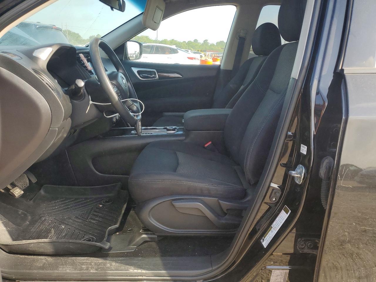 2017 Nissan Pathfinder S - Фото 7