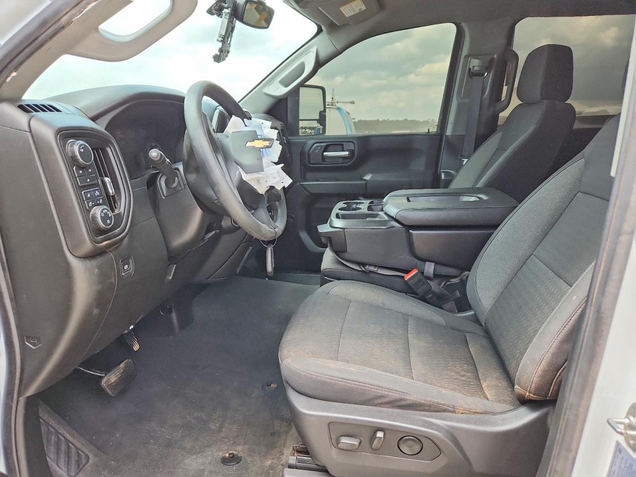 2025 Chevrolet Silverado K2500 Custom - Фото 7
