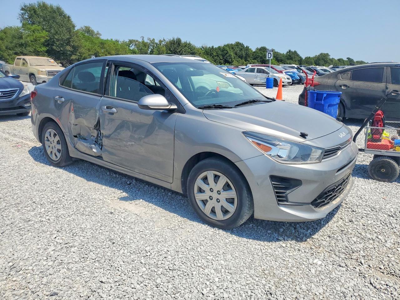 2022 Kia Rio S - Image 4