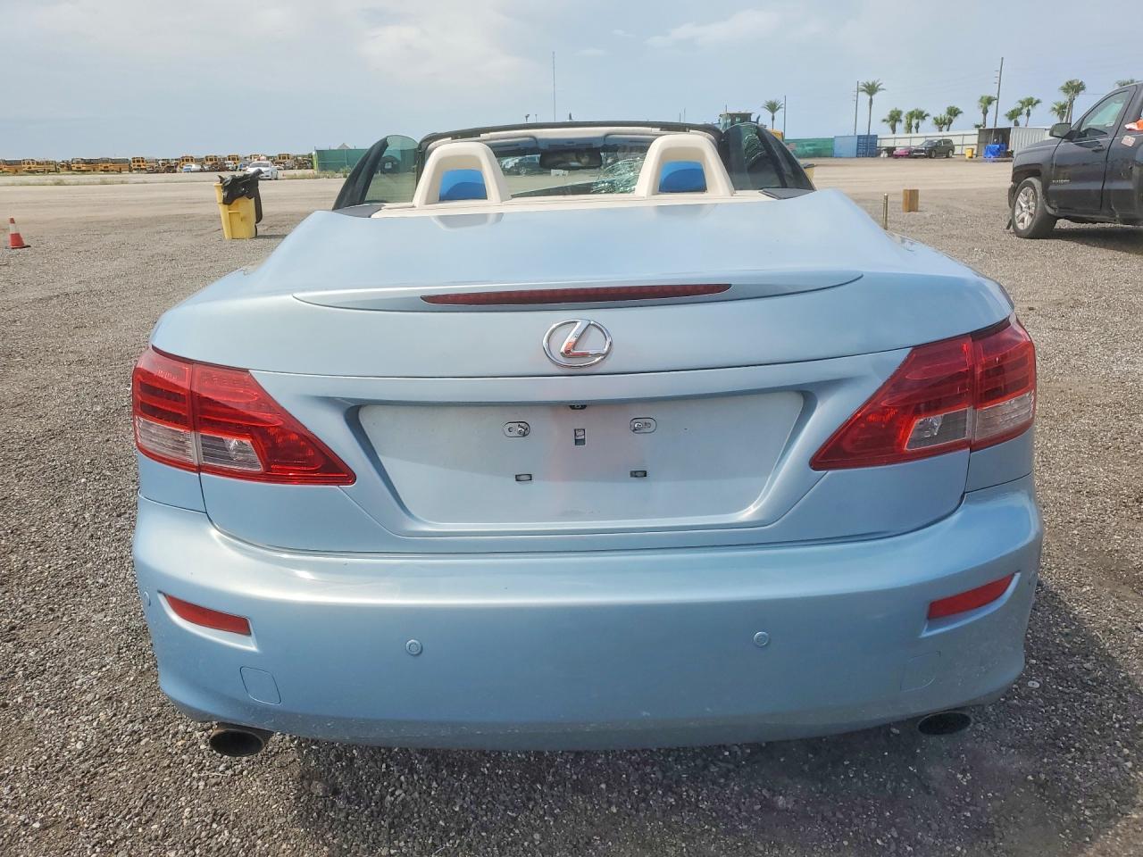 2010 Lexus Is 250C Base - Фото 6