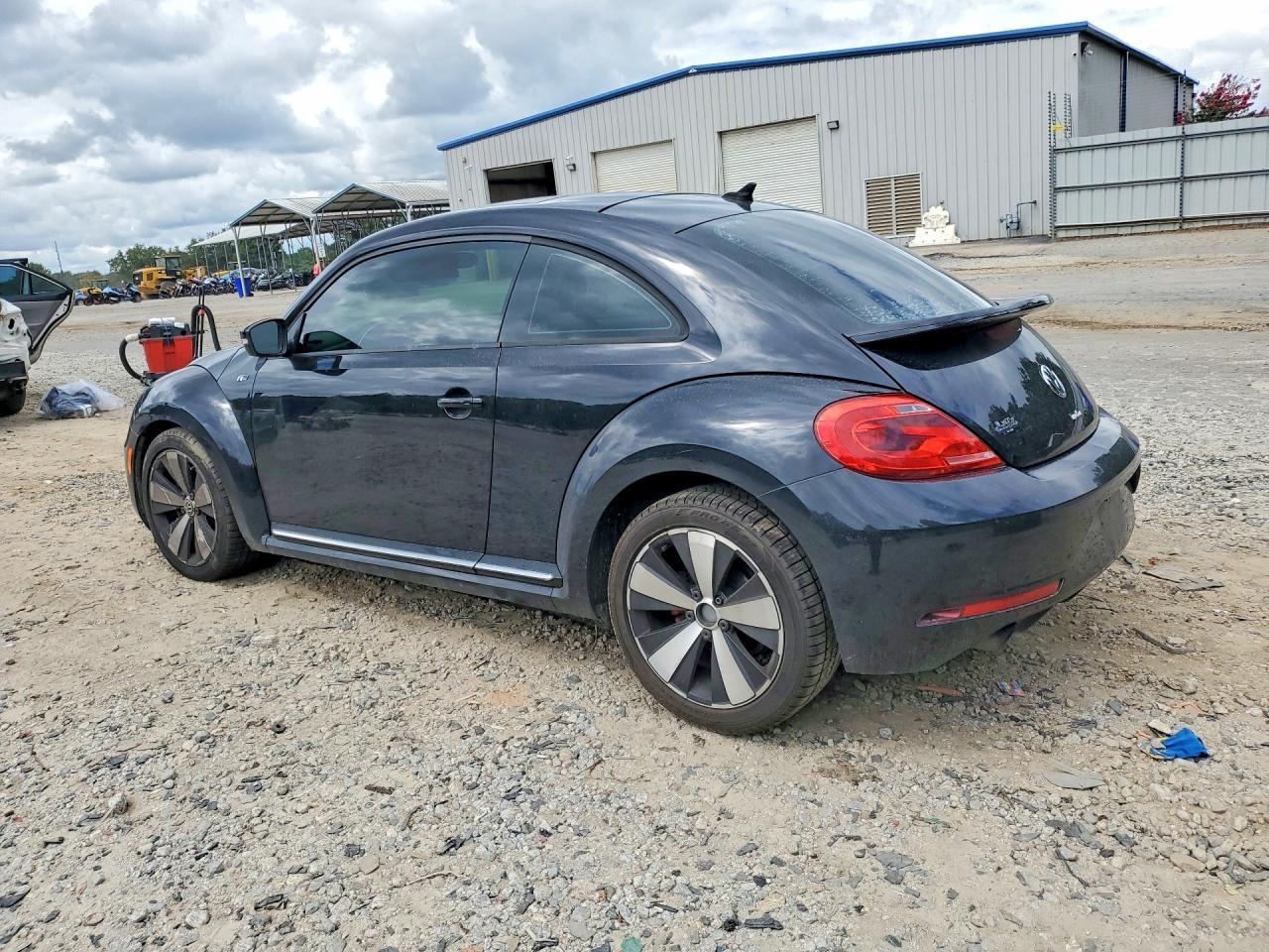 2014 Volkswagen Beetle Turbo - Фото 2