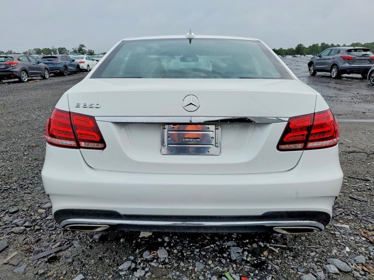 2015 Mercedes-Benz E 350 - Фото 6