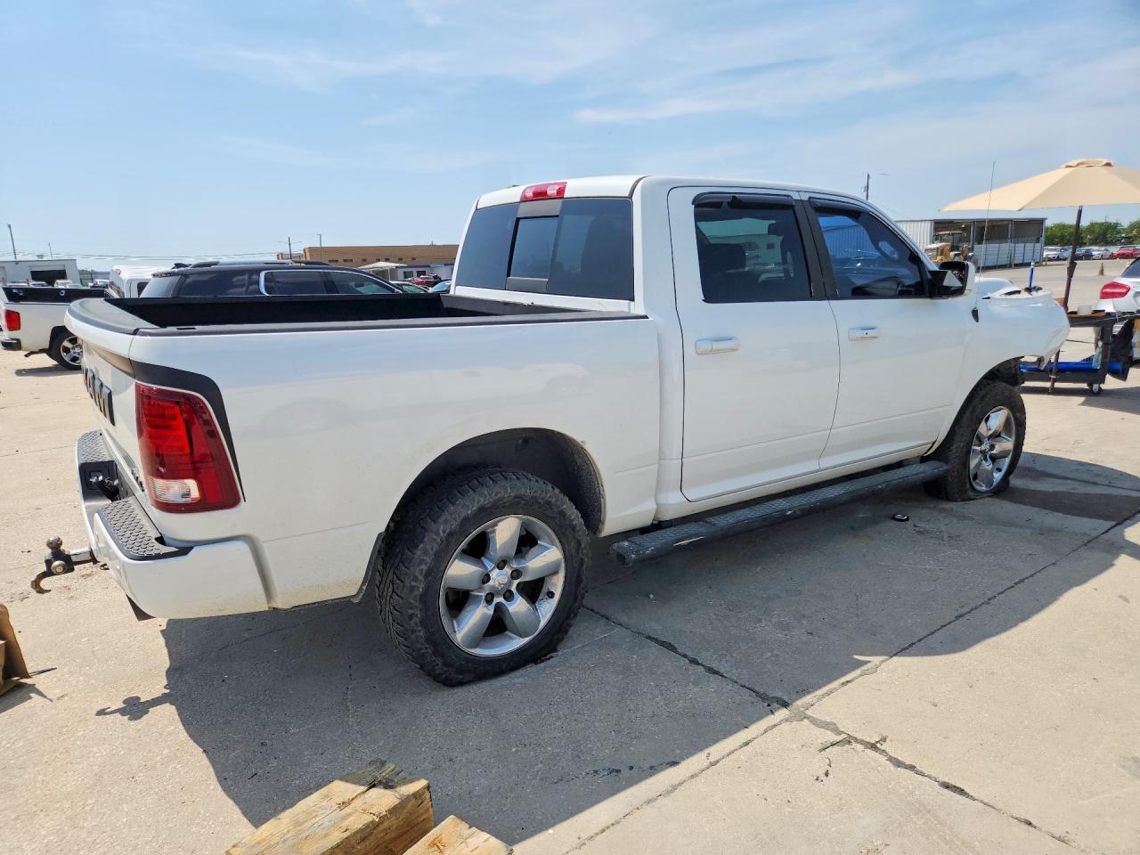 2016 Ram 1500 Sport - Фото 3