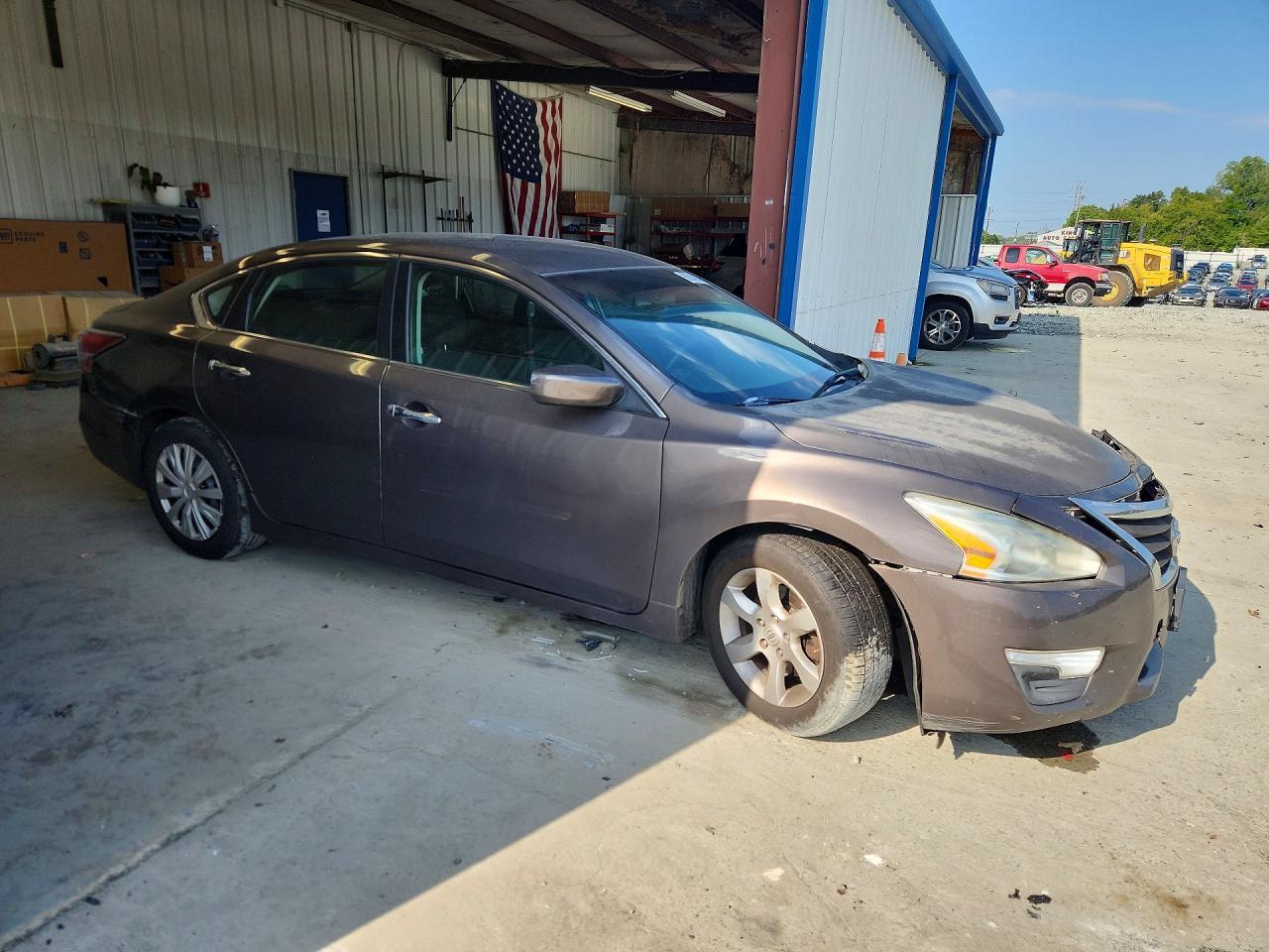 2015 Nissan Altima 2.5 S - Image 4