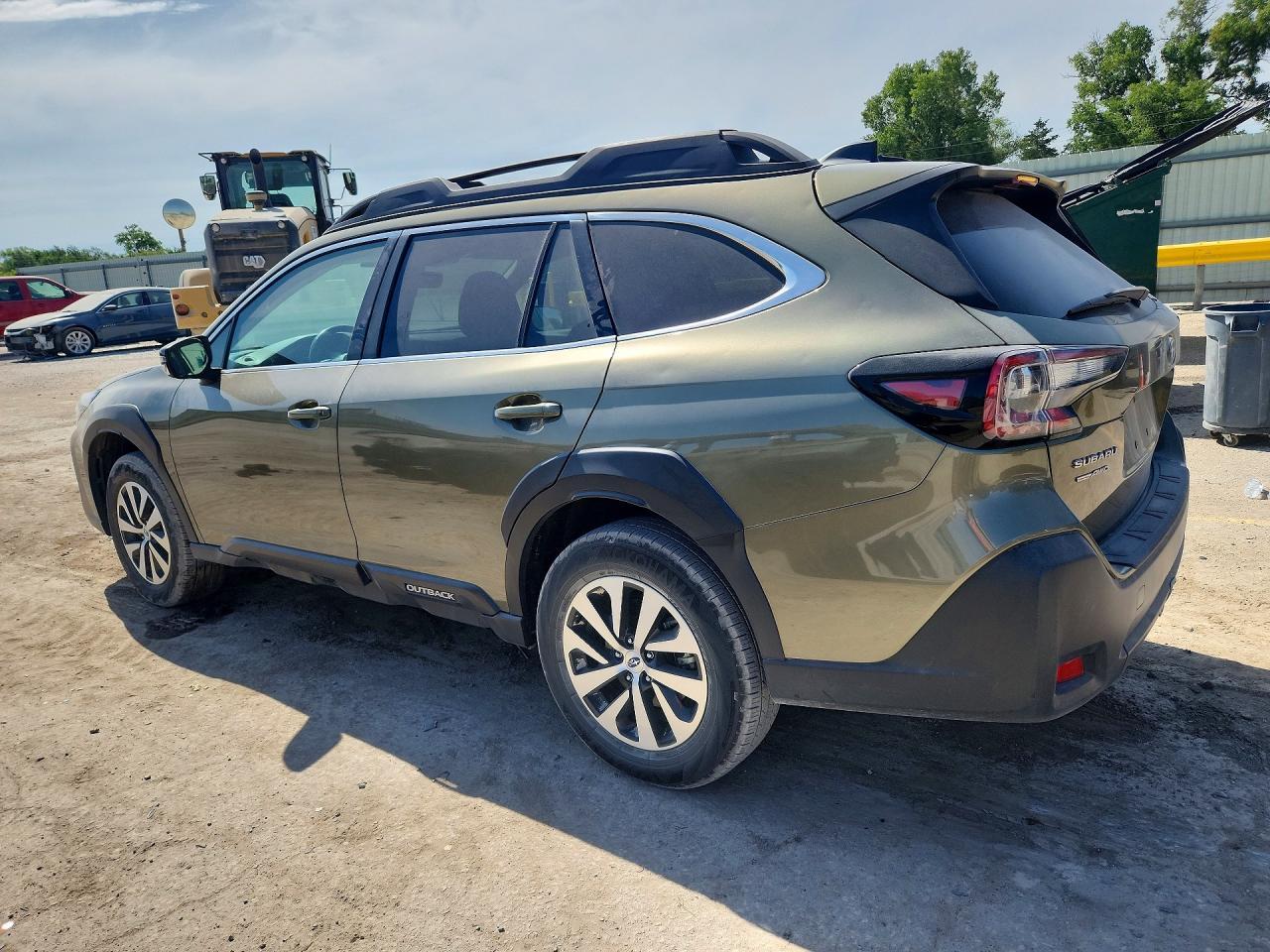 2025 Subaru Outback Premium - Image 2