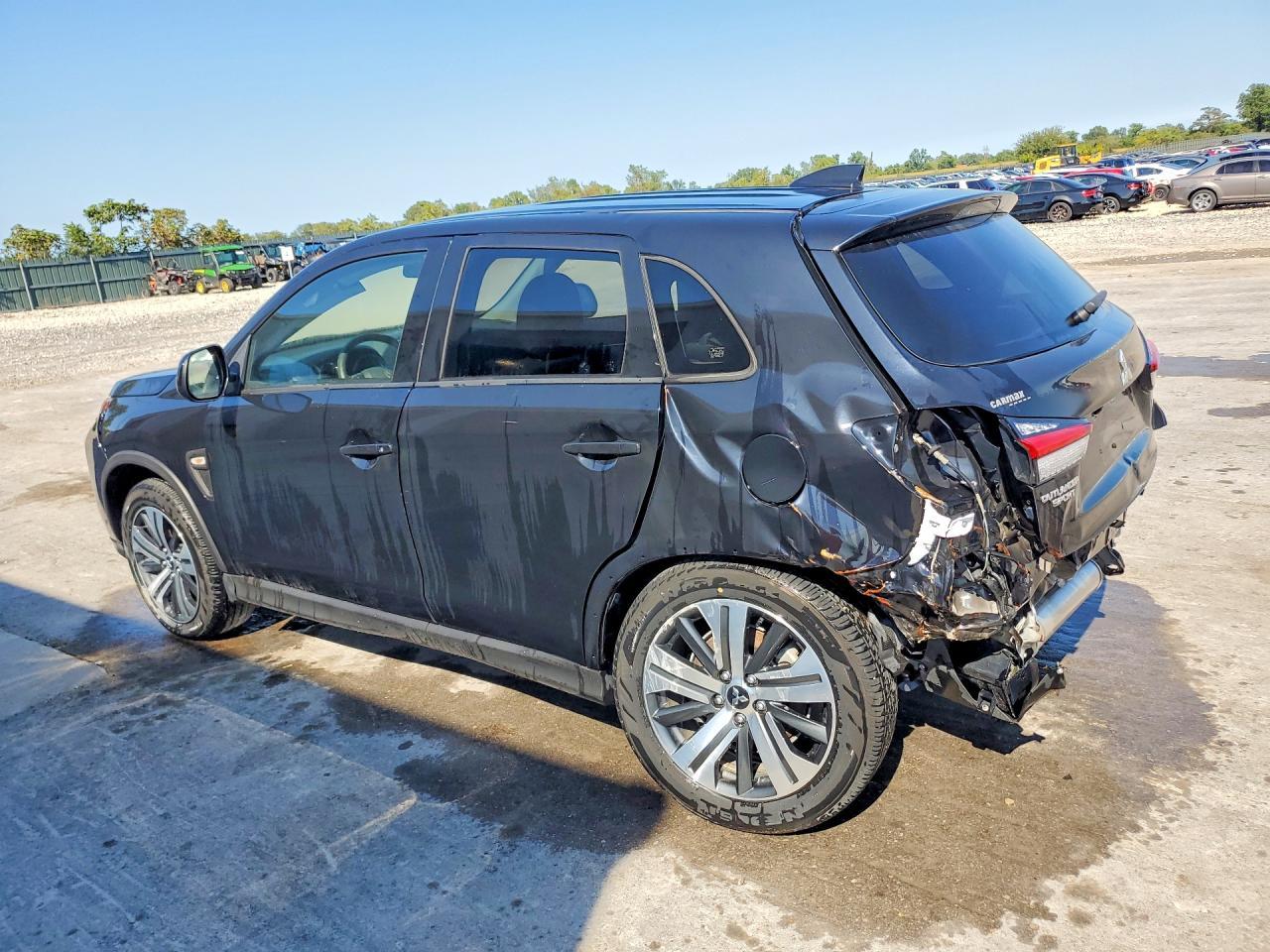 2023 Mitsubishi Outlander Sport S/Se - Фото 2