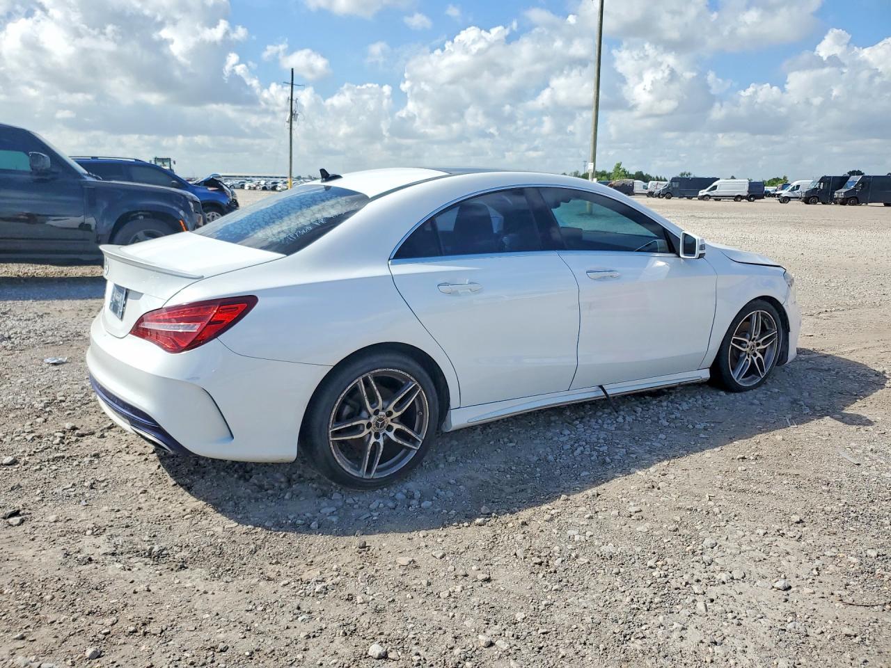 2019 Mercedes-Benz Cla 250 - Image 3