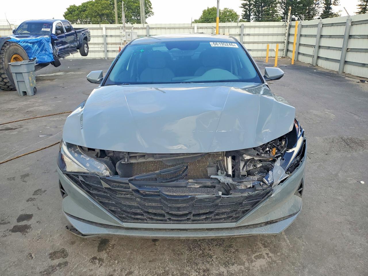 2022 Hyundai Elantra Sel - Фото 5